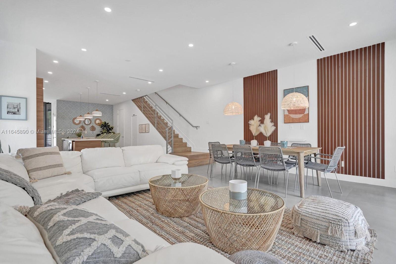LAUDERDALE - Residential