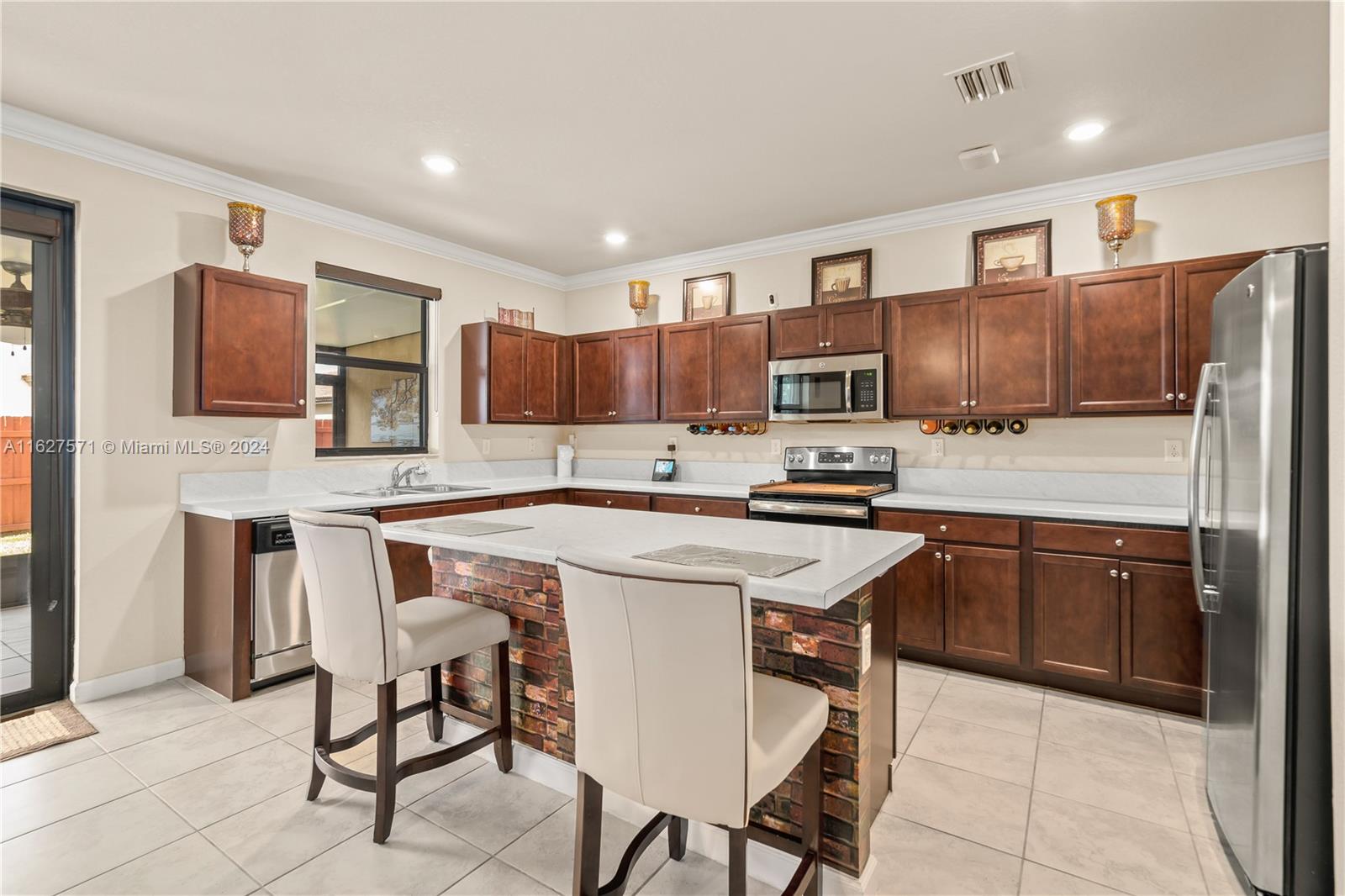 SILVER PALM SOUTHWEST - Residential
