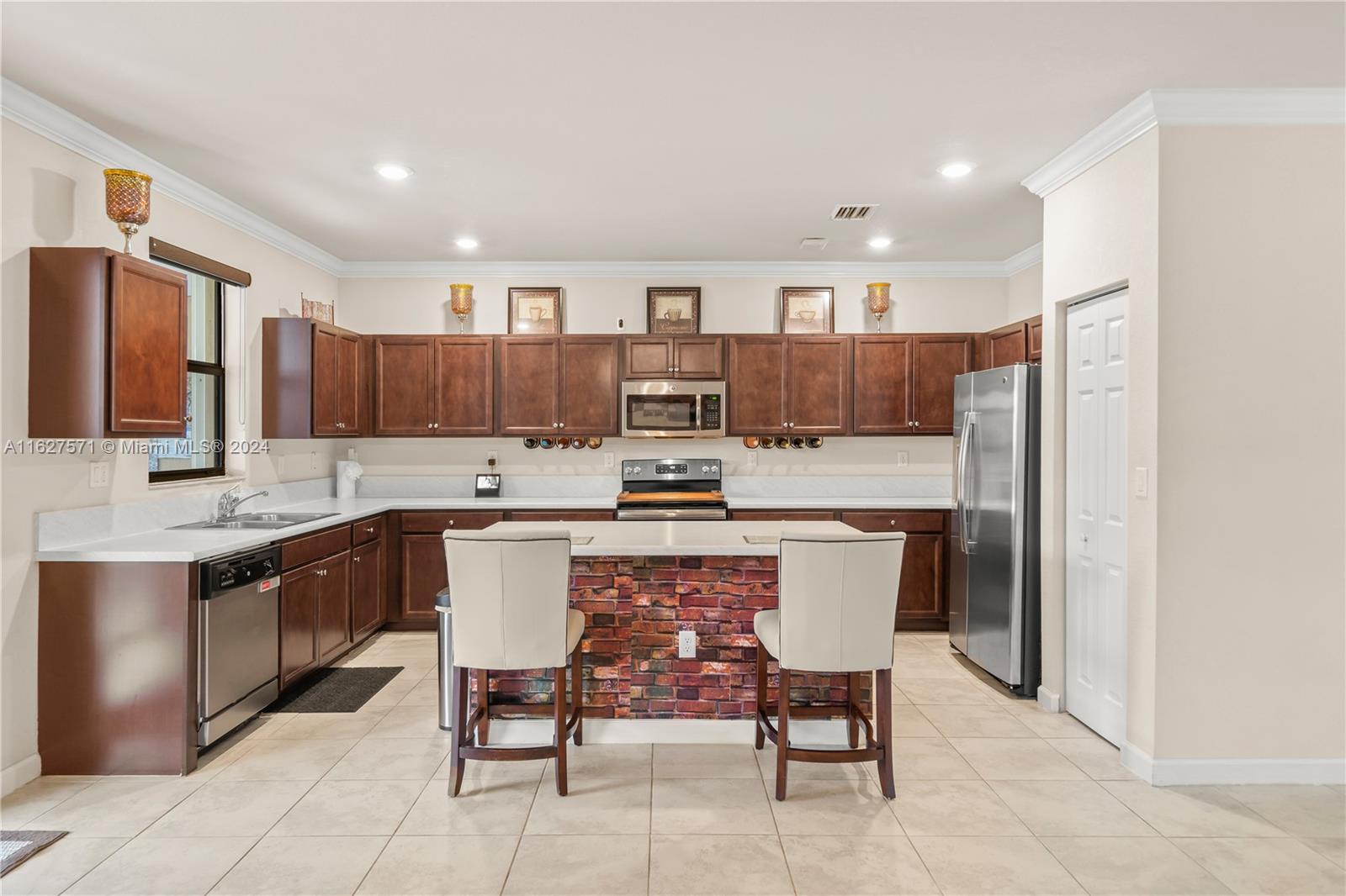 SILVER PALM SOUTHWEST - Residential