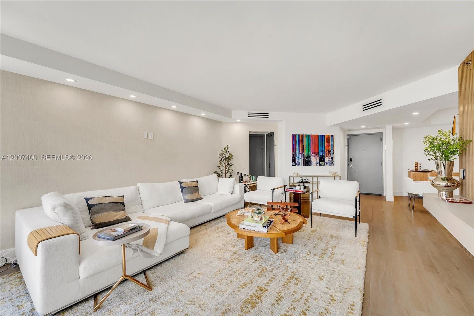 HARBORSIDE AT THE WATERWA - Residential