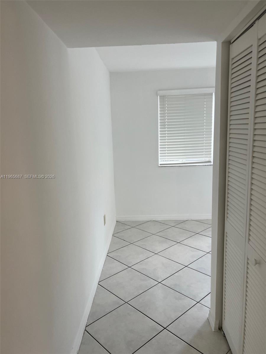 THE SHAMROCK CONDO - Residential