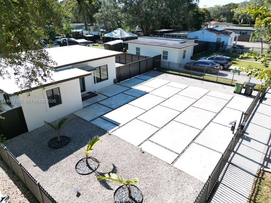 SUNKIST GROVE - Residential