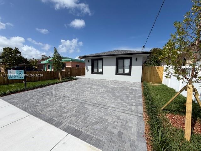 FOSTER PARK - Residential