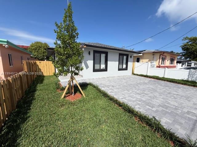 FOSTER PARK - Residential