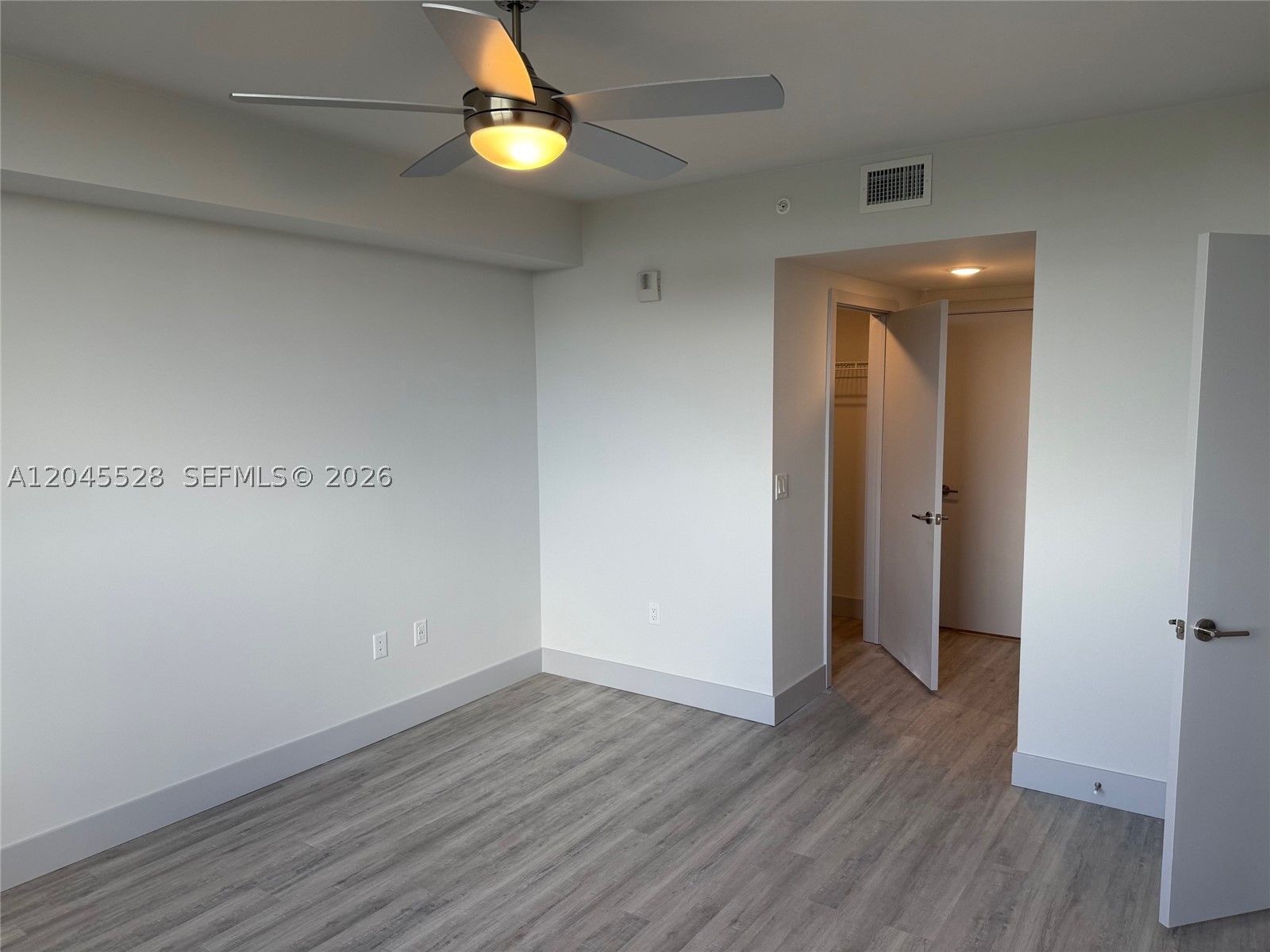 RAMBLEWOOD SOUTH - Residential Lease