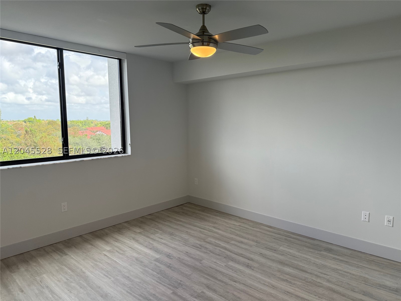 RAMBLEWOOD SOUTH - Residential Lease