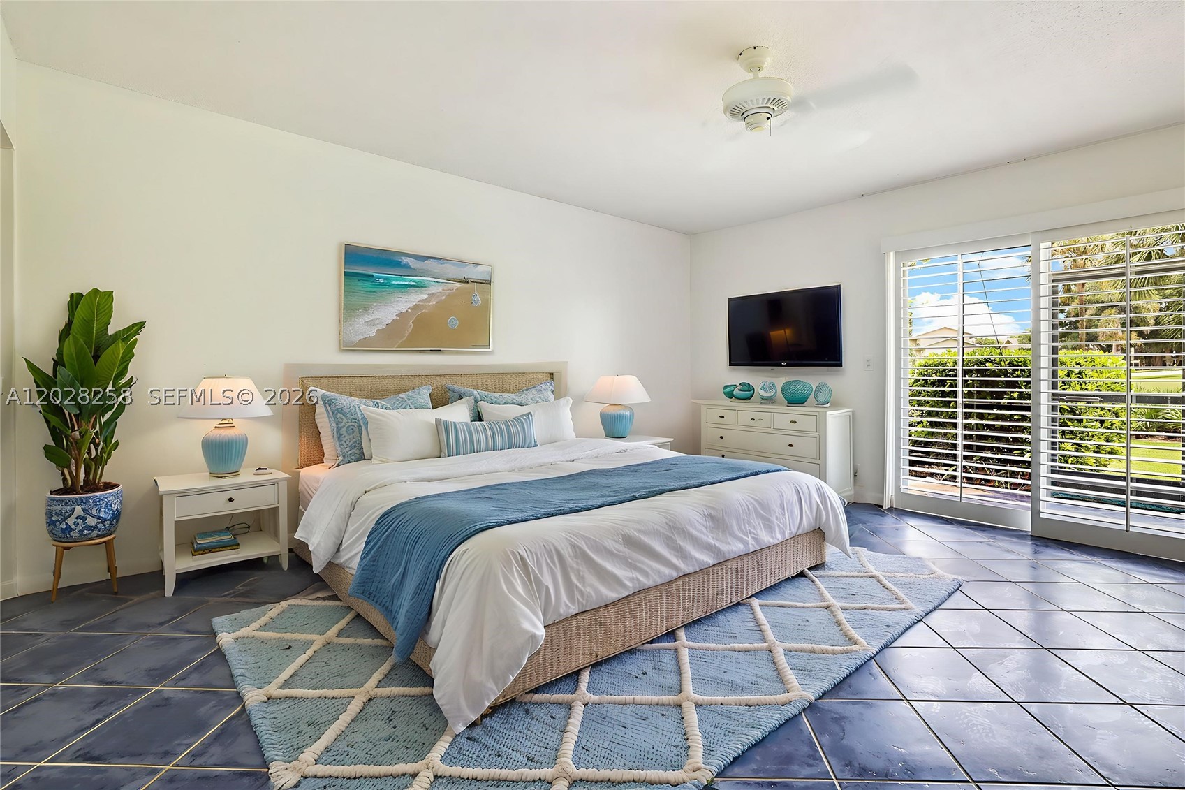 RIVERBEND CONDO - Residential