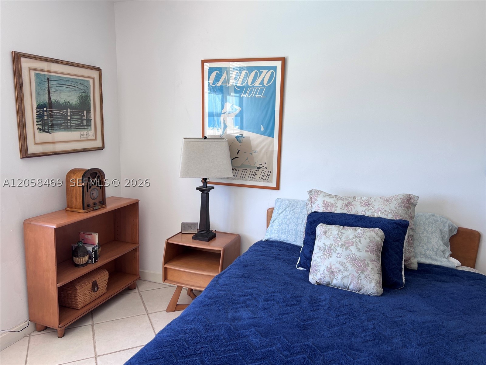 THE DECOPLAGE CONDO - Residential