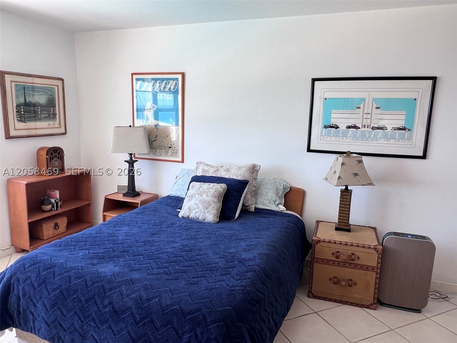 THE DECOPLAGE CONDO - Residential