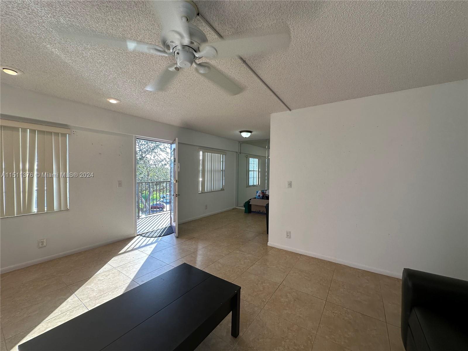 KINGSLEY AT CENTURY VILLA - Residential Lease