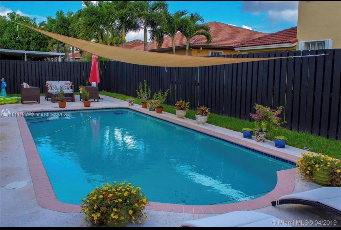 GARDEN HILLS WEST - Residential Lease