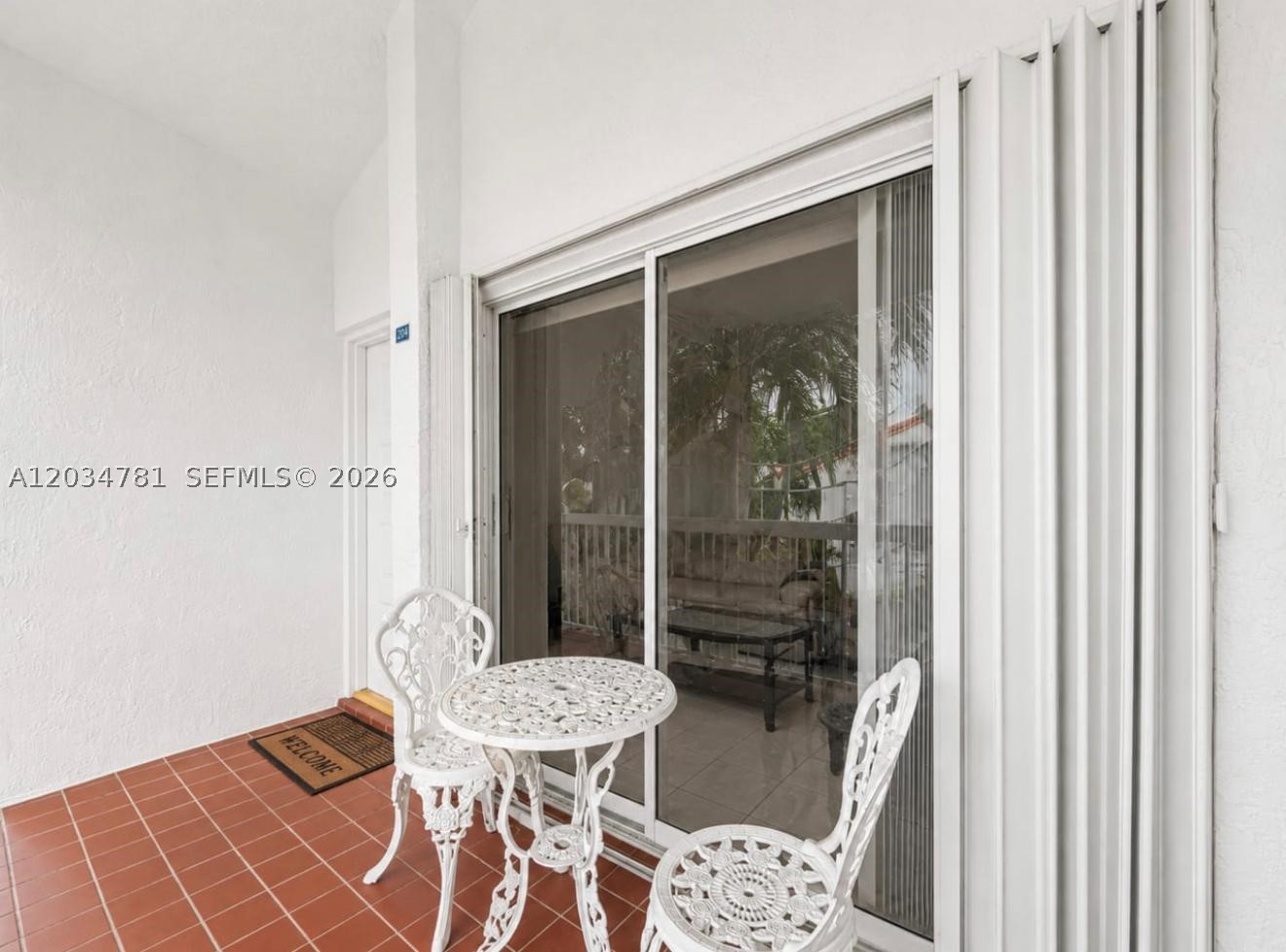 POINT LAKE CONDO VII - Residential