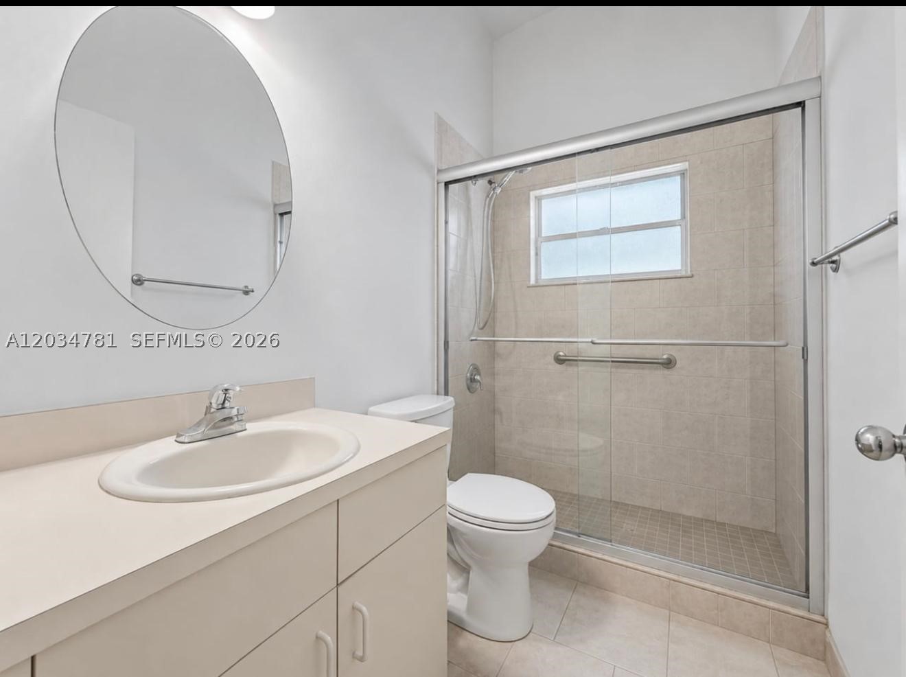 POINT LAKE CONDO VII - Residential