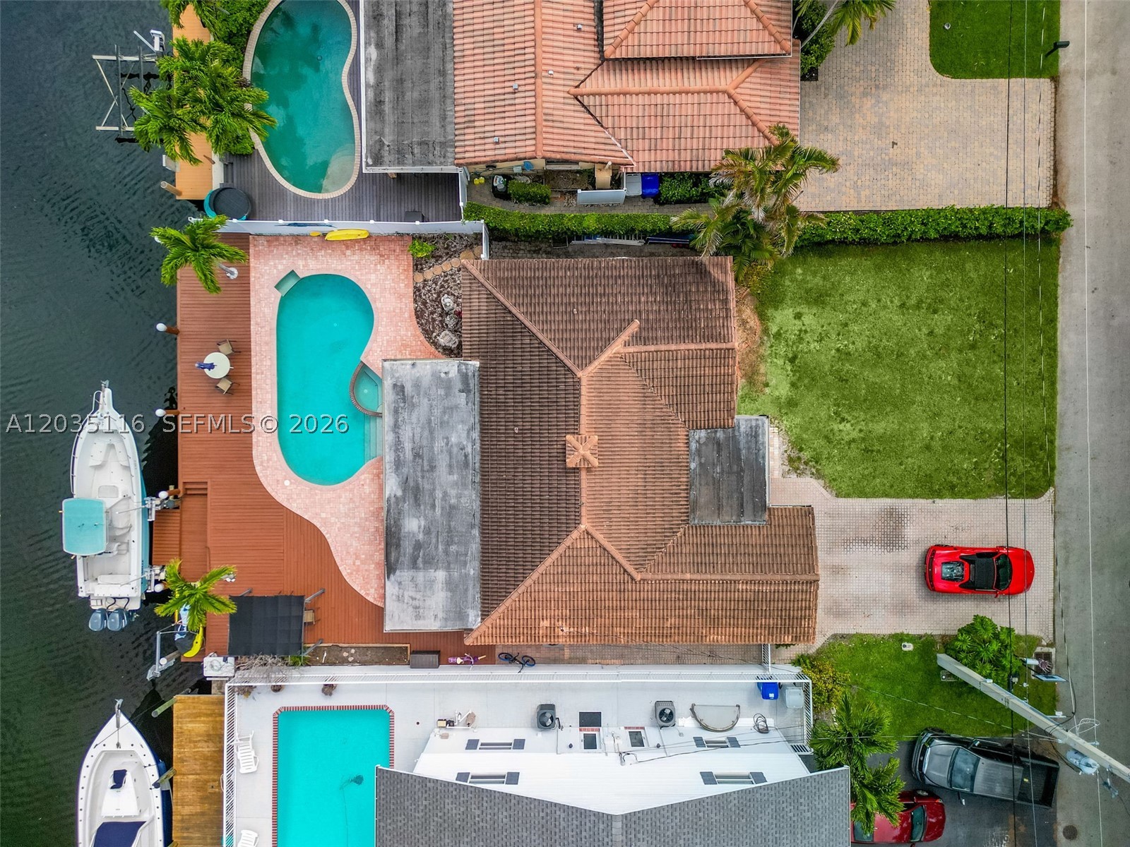 POMPANO ISLES - Residential