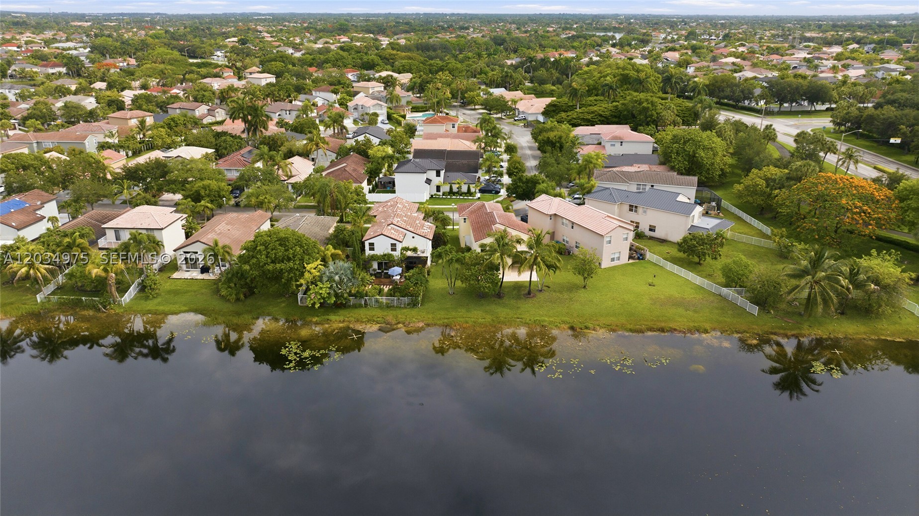 SILVER LAKES PHASE III - Residential