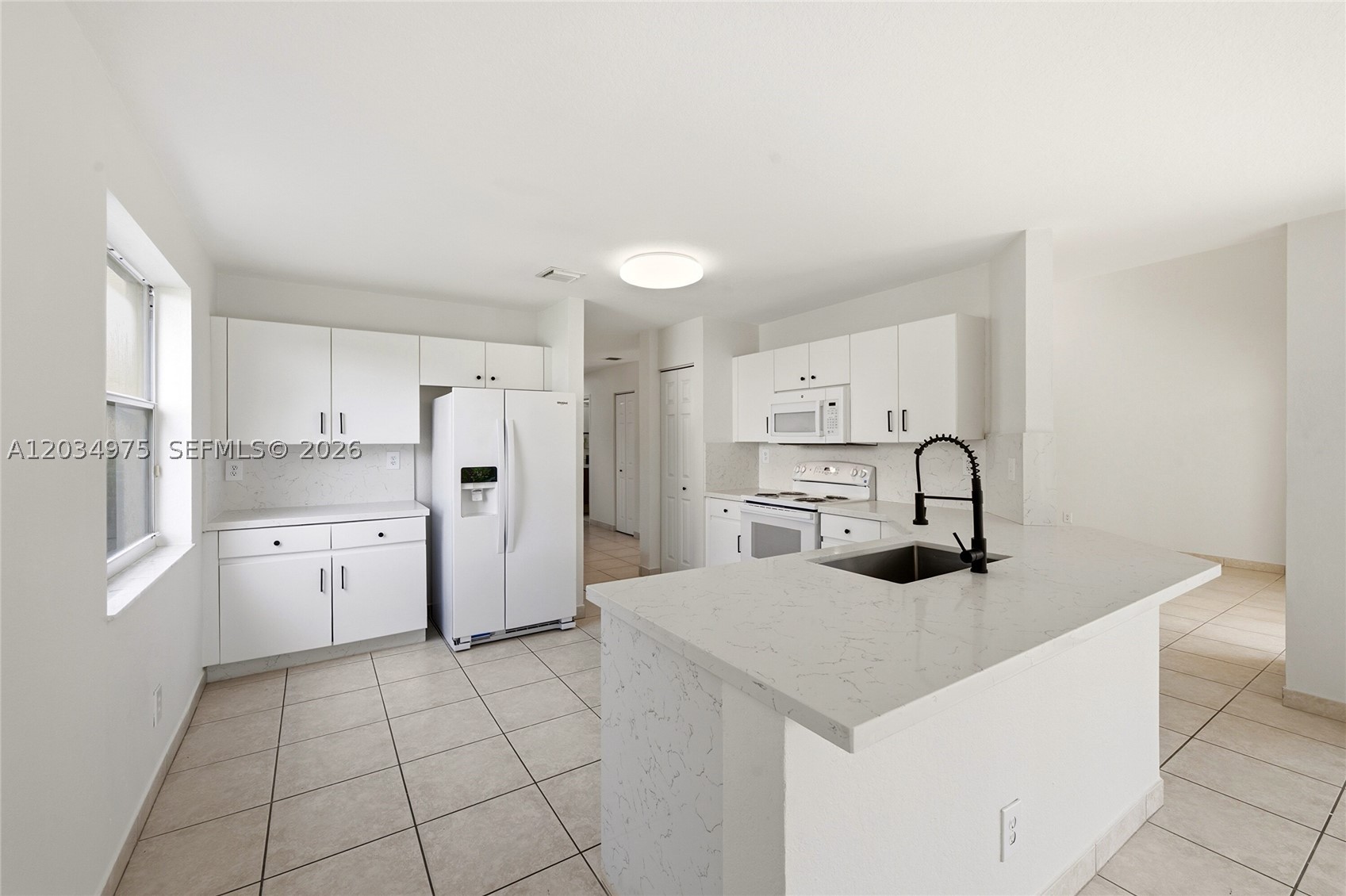 SILVER LAKES PHASE III - Residential