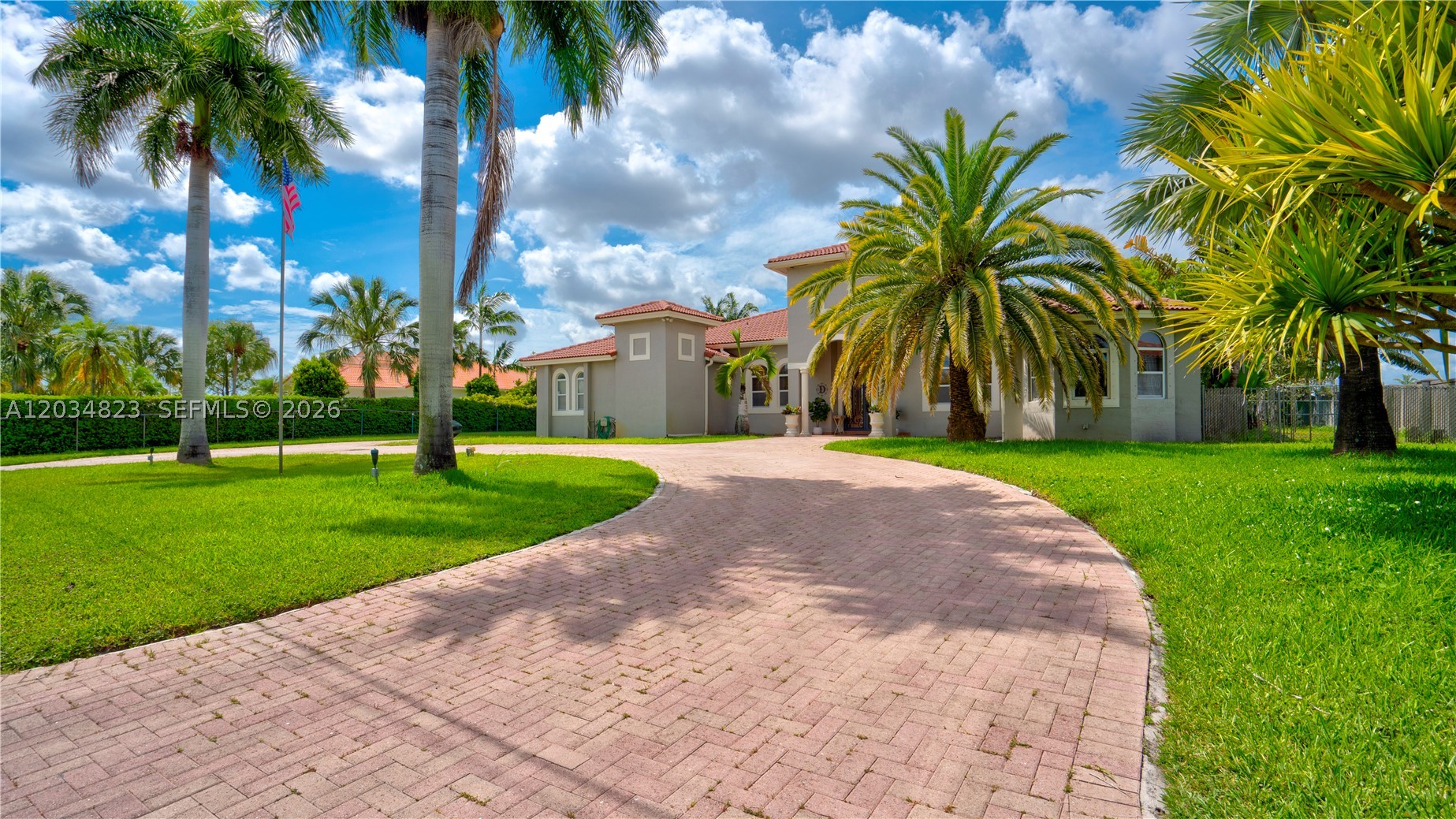 FLORIDA FRUIT LAND COMPAN - Residential