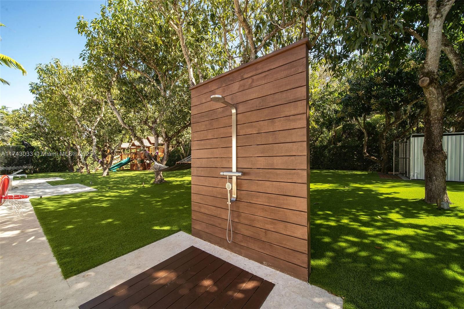 STRITTER ESTATES - Residential