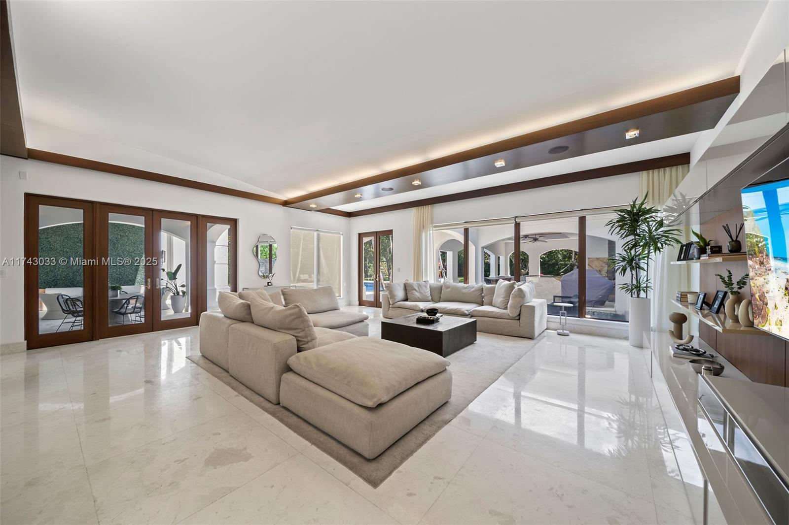 STRITTER ESTATES - Residential
