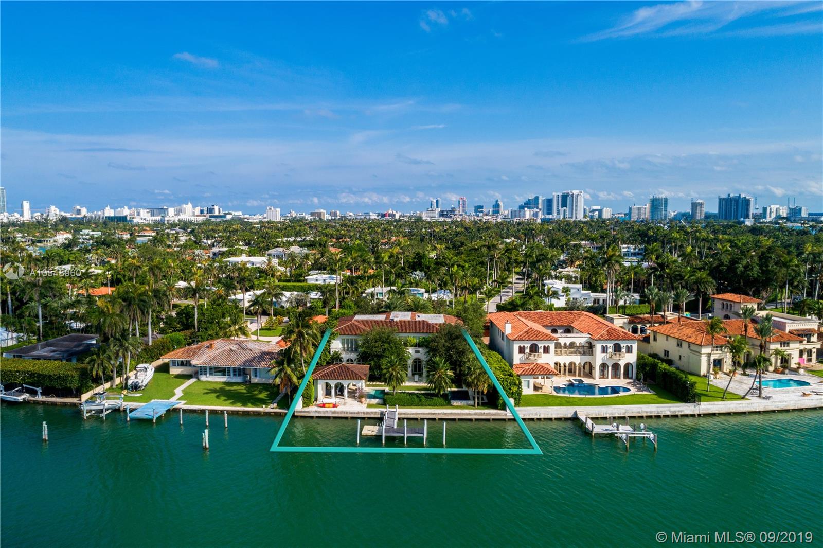 SUNSET ISLANDS-ISLAND NO - Residential