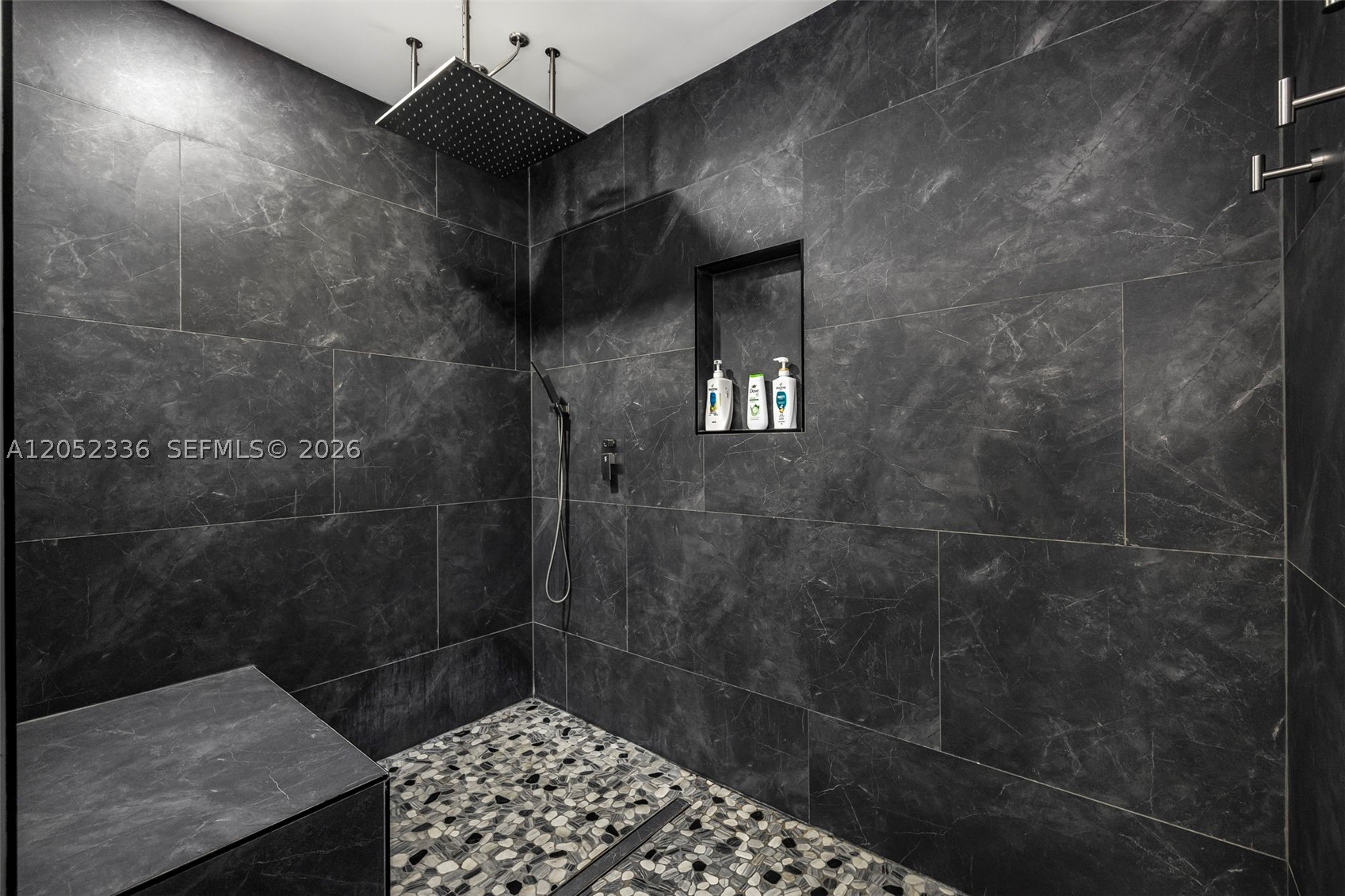 COLUMBIA PARK CORR PL - Residential Lease