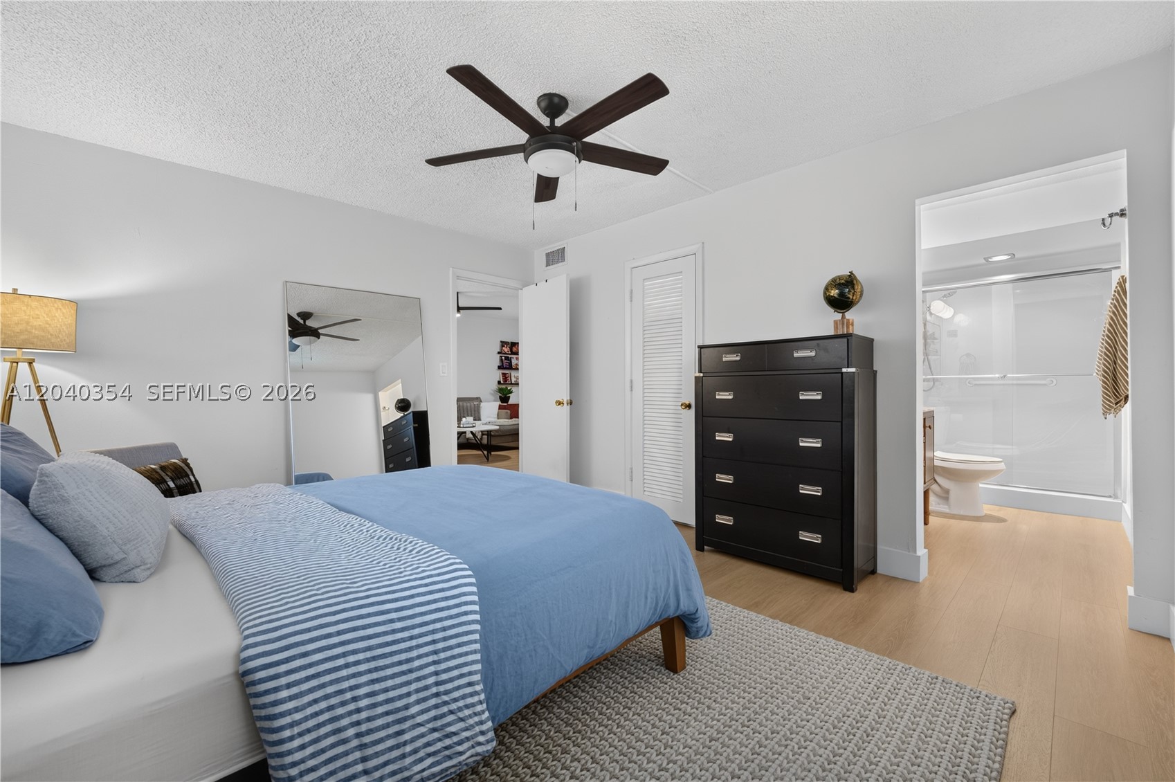 TENNIS CLUB OUTERBRIDGE C - Residential