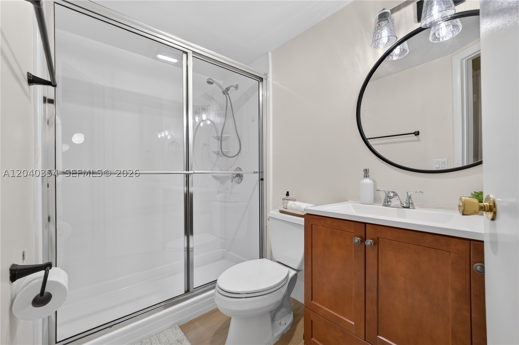 TENNIS CLUB OUTERBRIDGE C - Residential