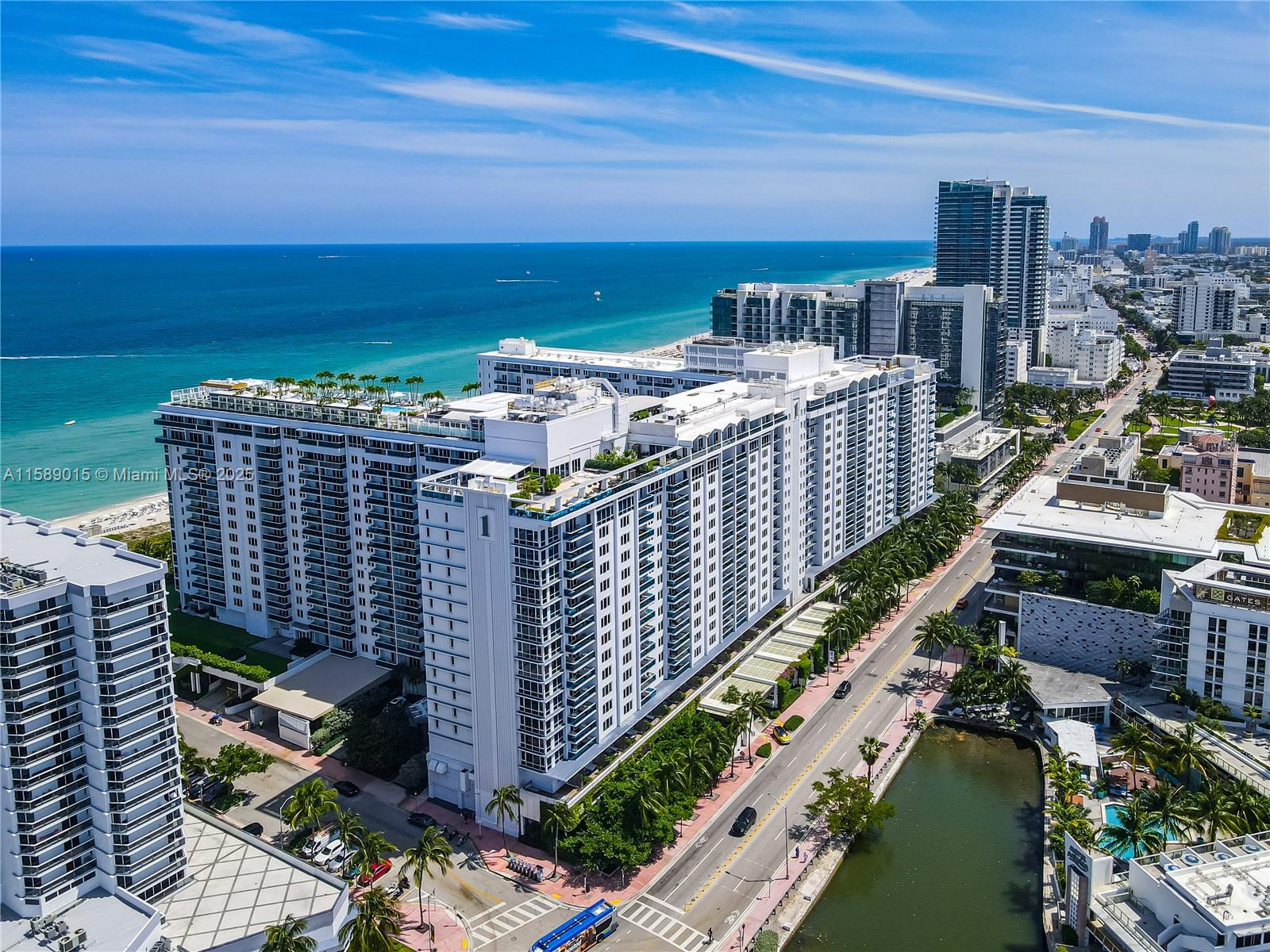 RONEY PALACE CONDO - Residential