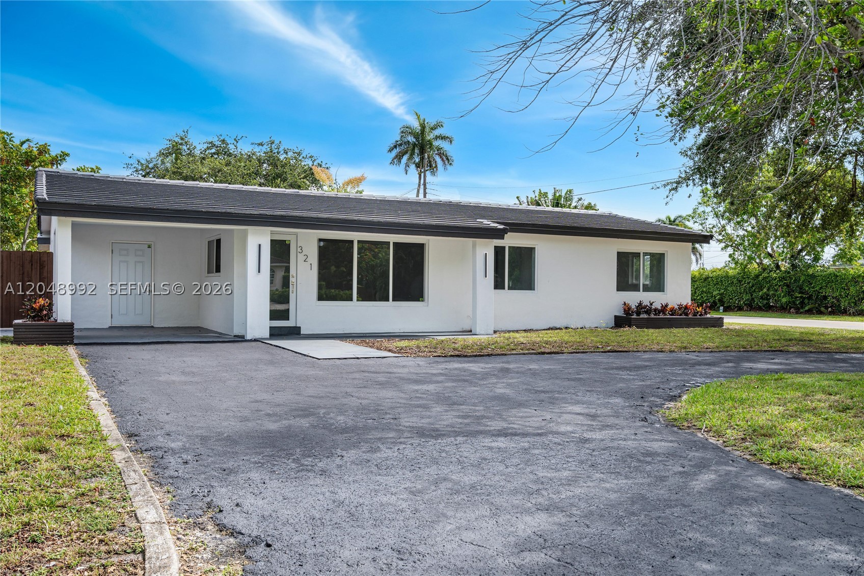 LLOYD ESTATES - Residential
