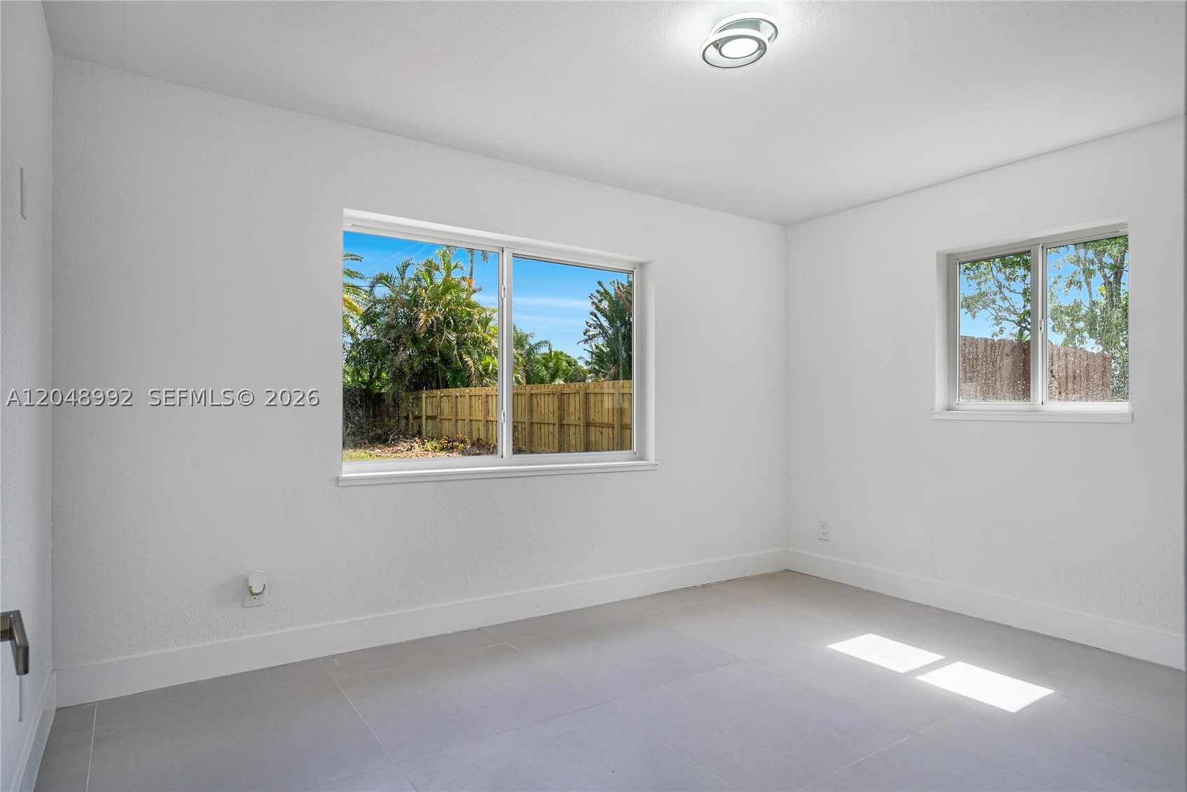 LLOYD ESTATES - Residential