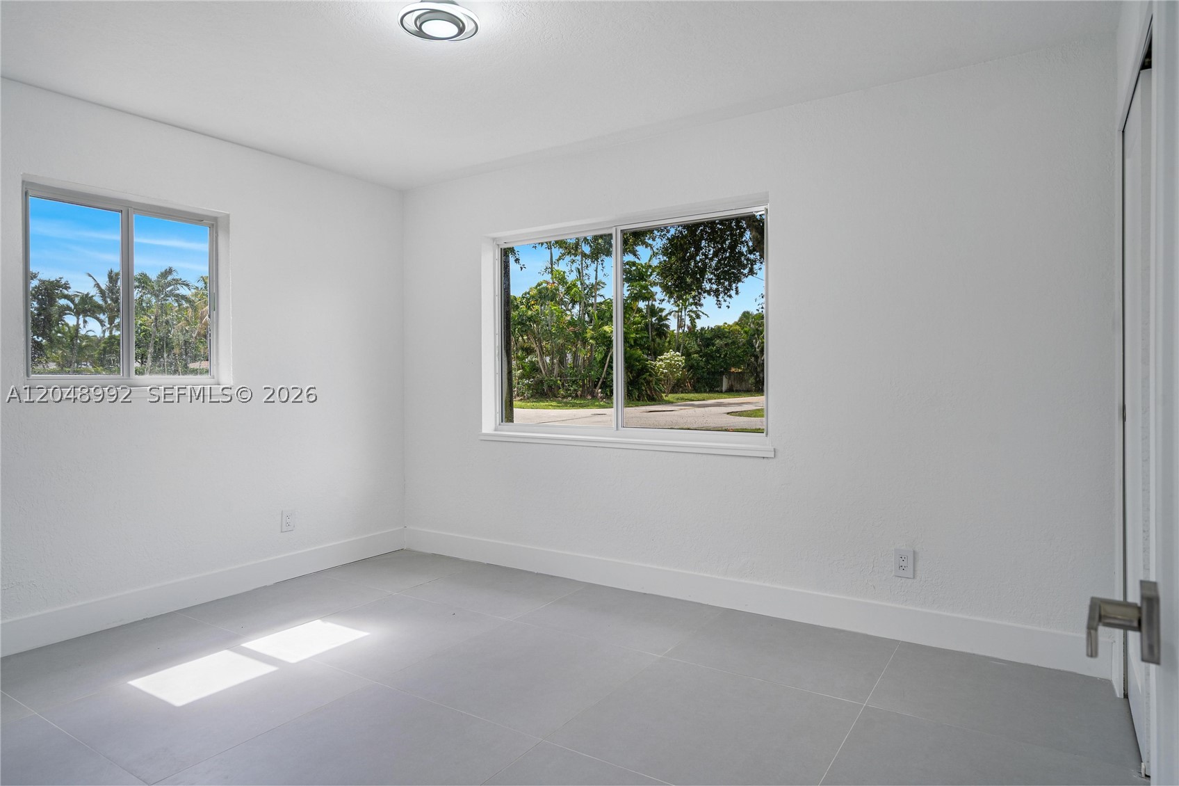 LLOYD ESTATES - Residential