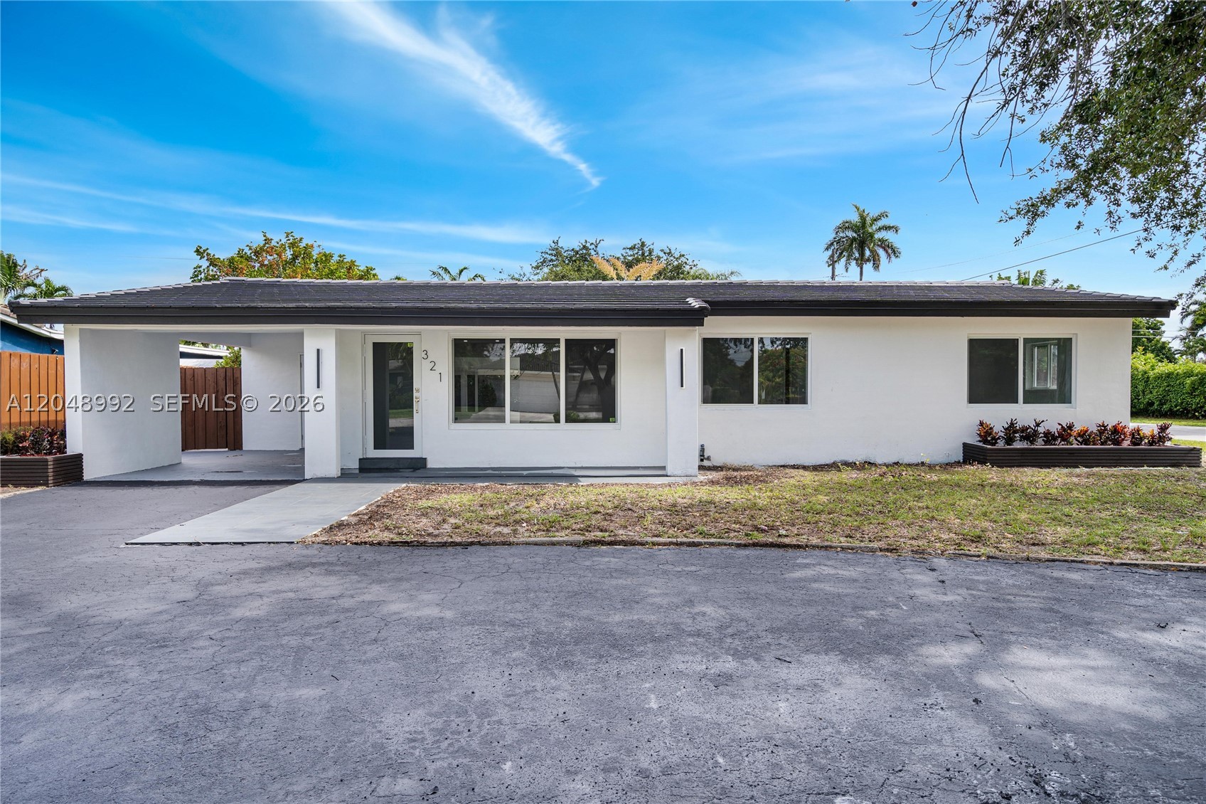 LLOYD ESTATES - Residential