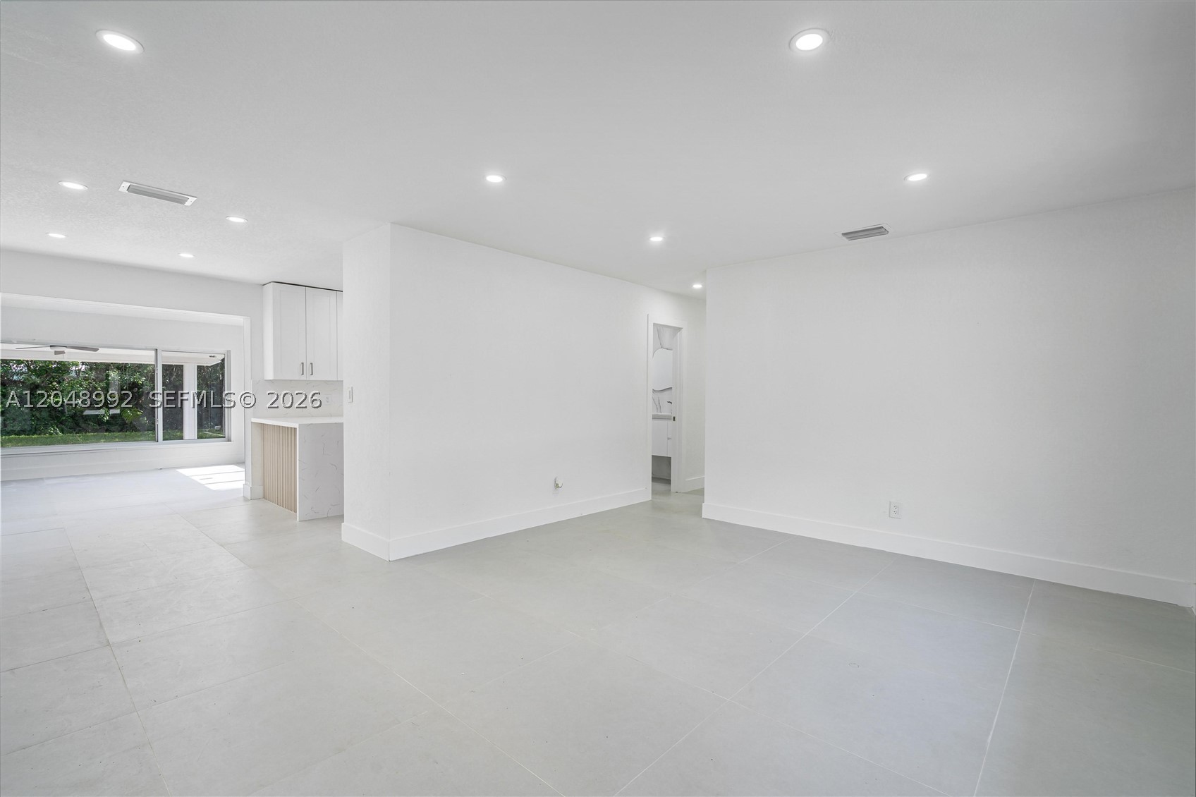 LLOYD ESTATES - Residential