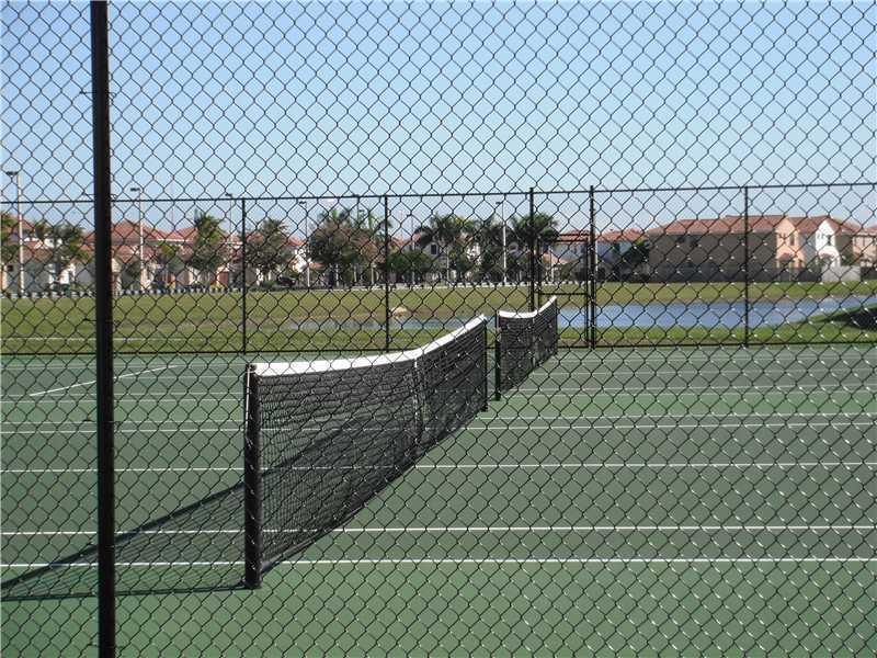 LAS RAMBLAS - Residential Lease