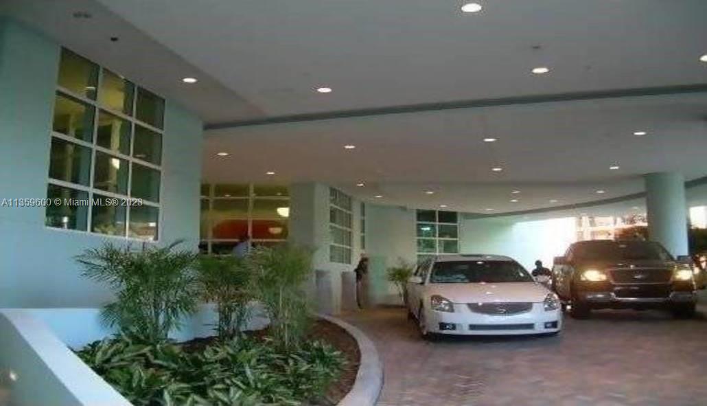 QUANTUM ON THE BAY CONDO - Residential Lease