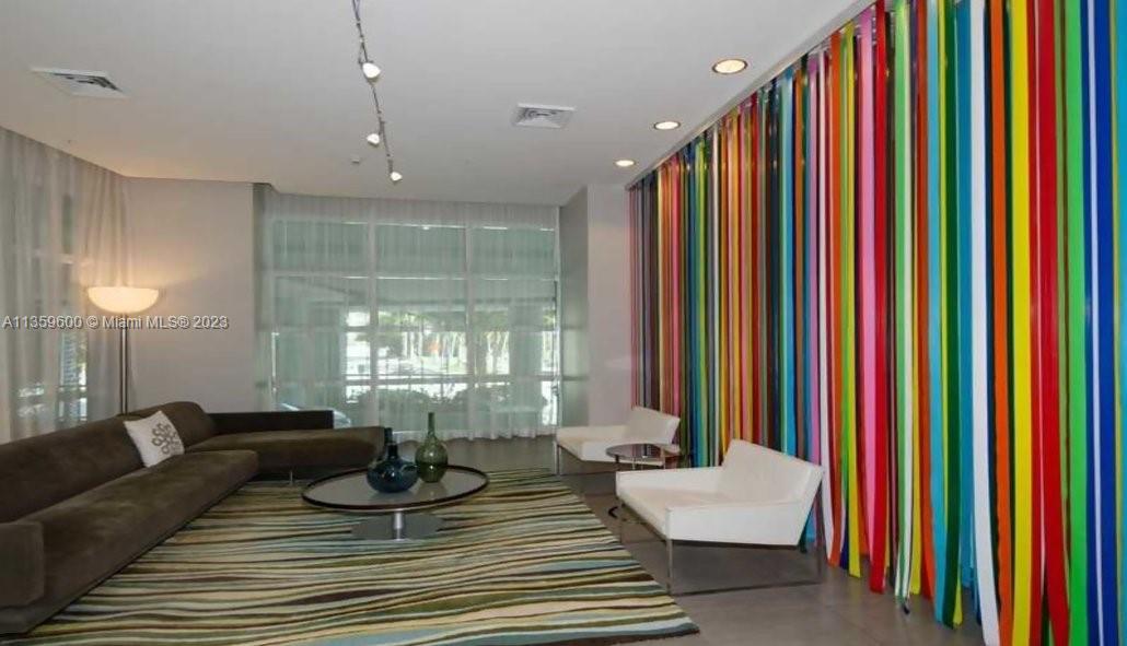 QUANTUM ON THE BAY CONDO - Residential Lease