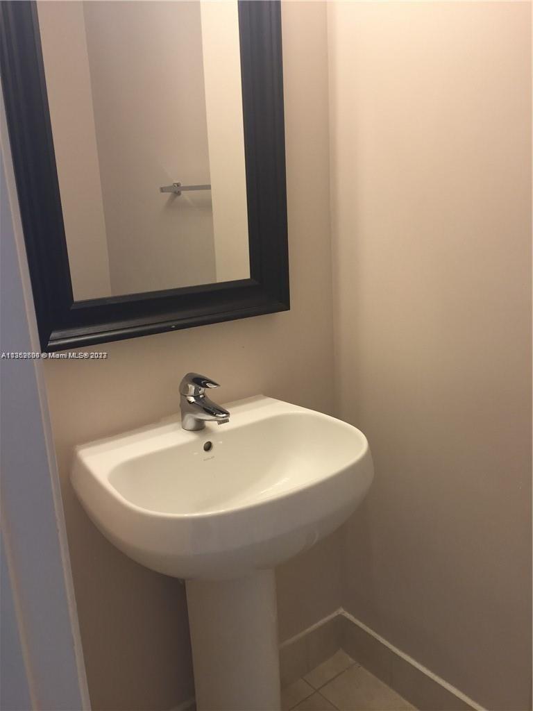 QUANTUM ON THE BAY CONDO - Residential Lease