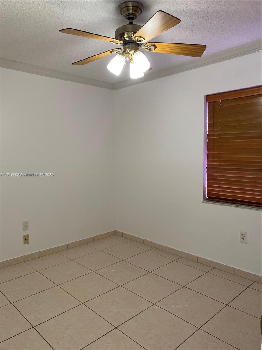 LAKE POINTE SEC 2 - Residential Lease