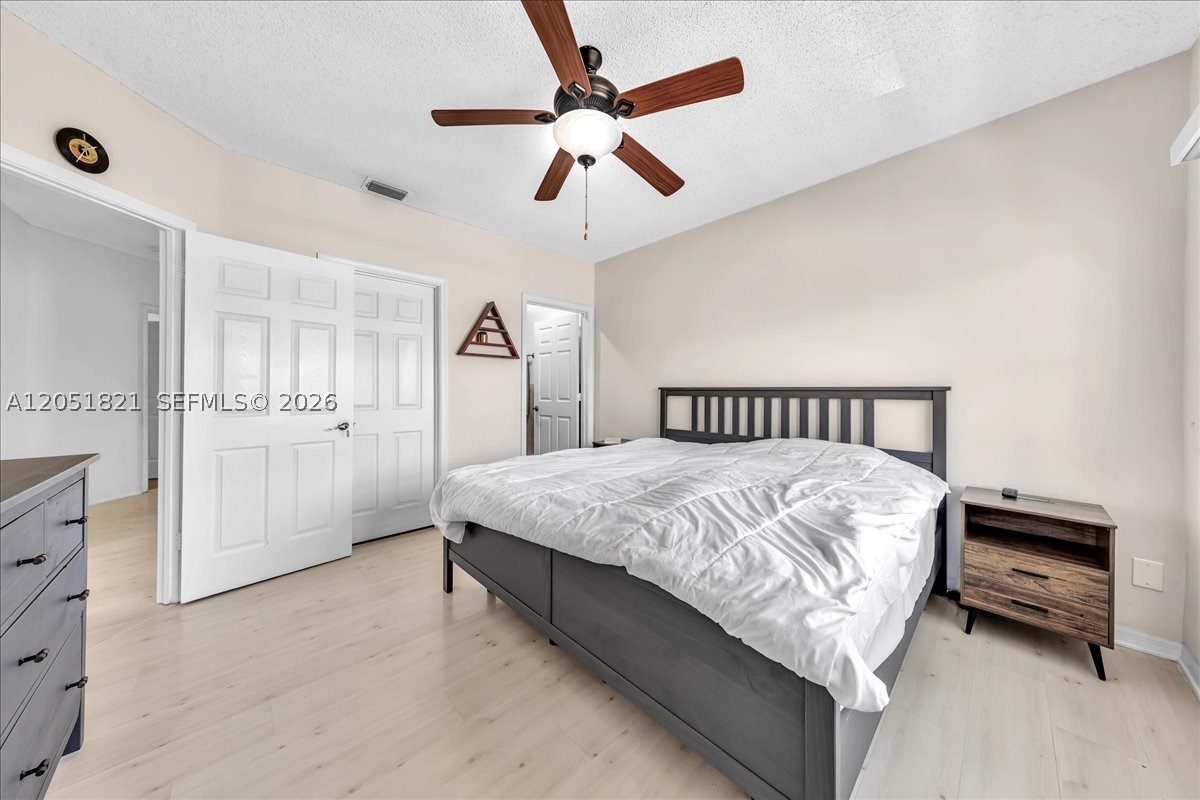 EMERALD COURTS - OPAL CRE - Residential