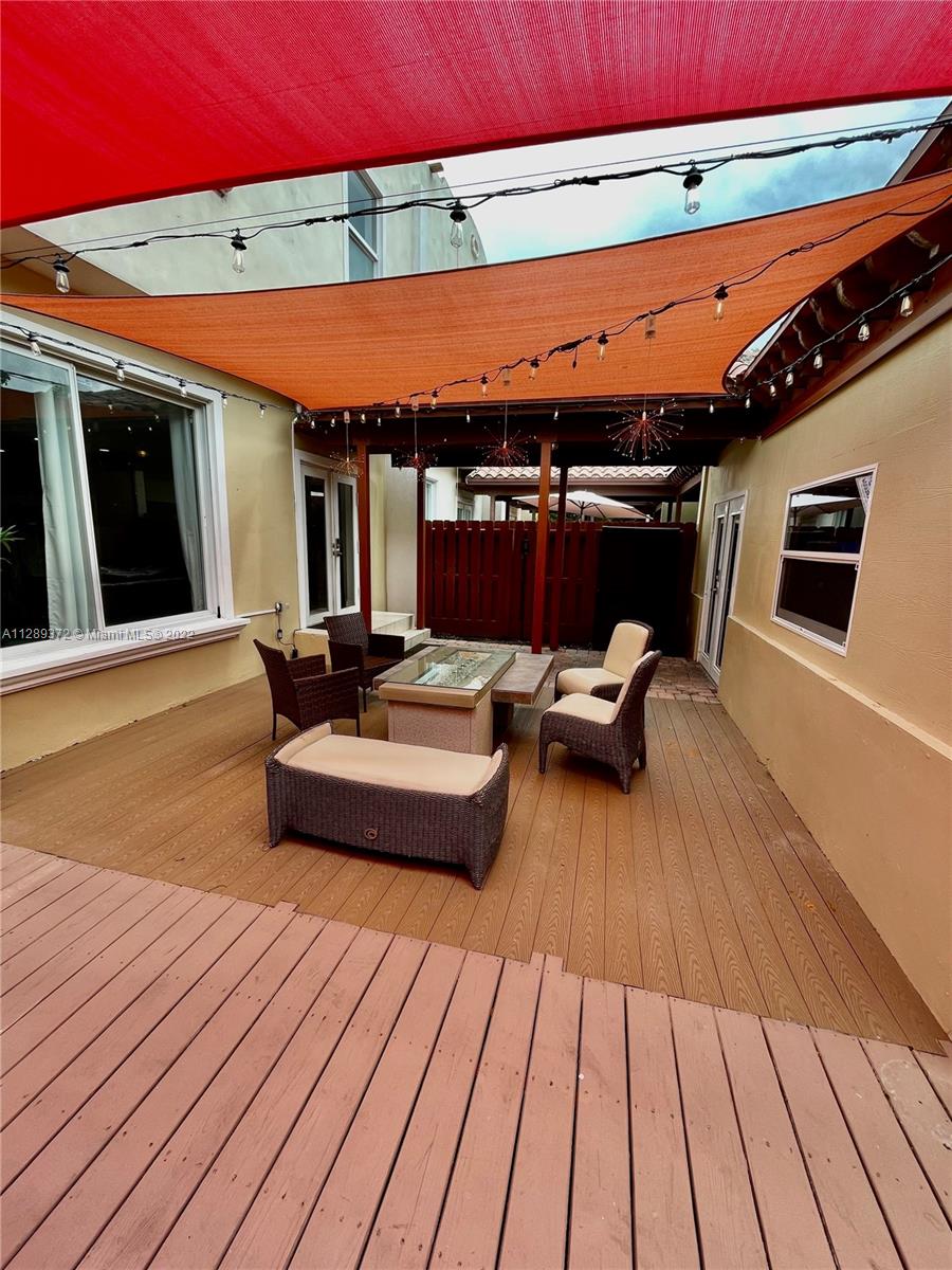HOLLYWOOD SOUTH SIDE ADD - Residential Lease