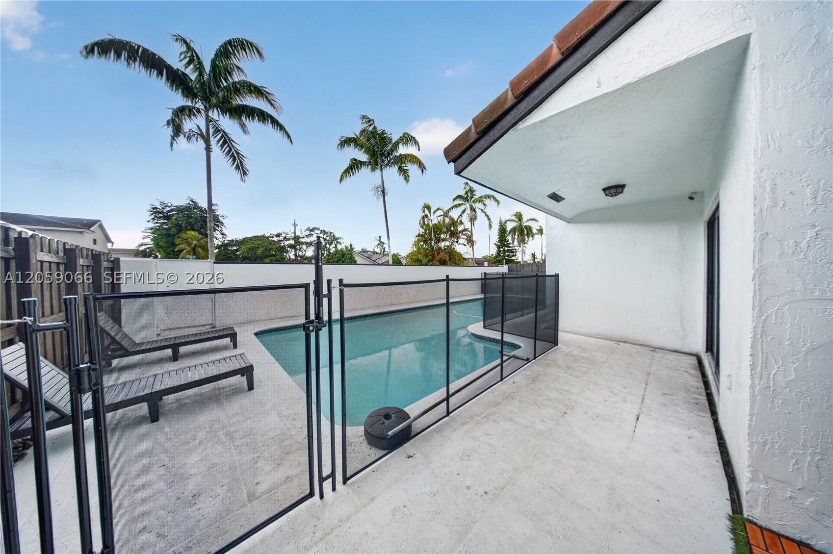 KENLAND HOMES - Residential