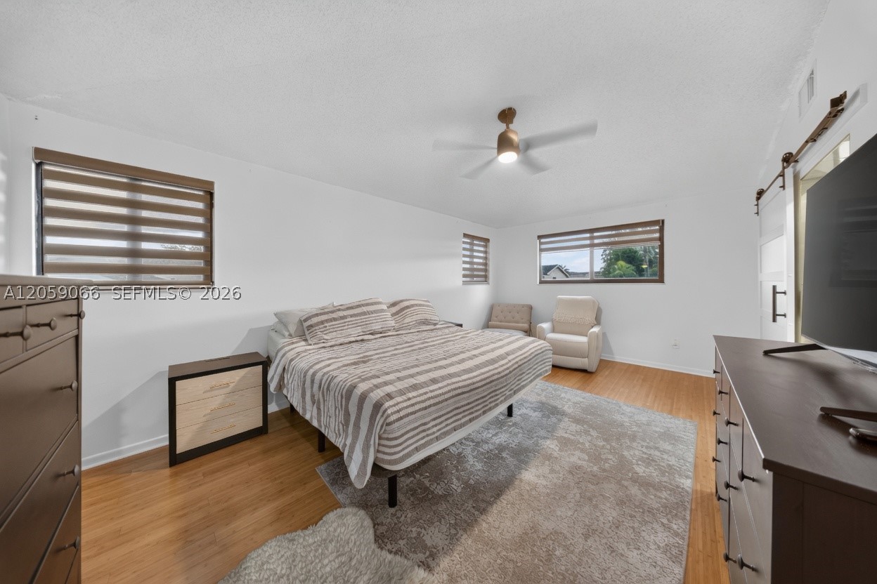 KENLAND HOMES - Residential