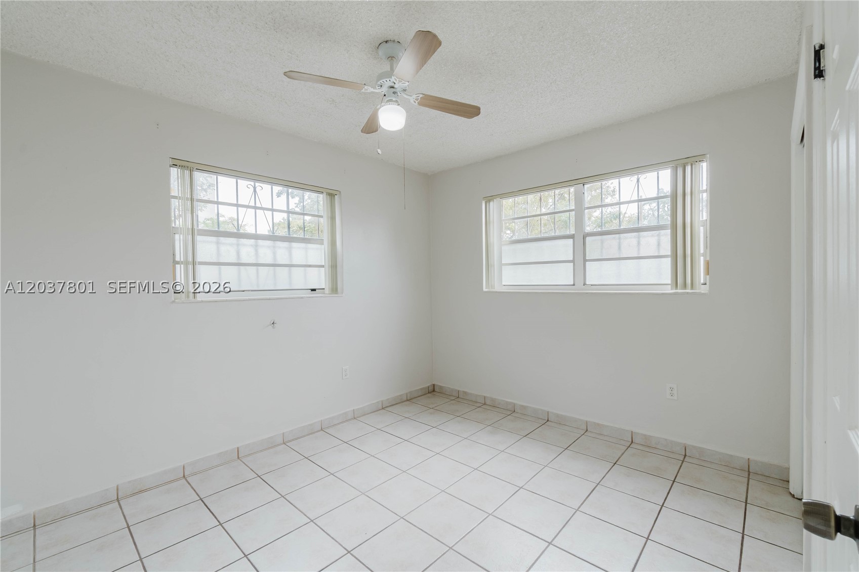 WINDSOR ESTATES CONDO NO - Residential Lease