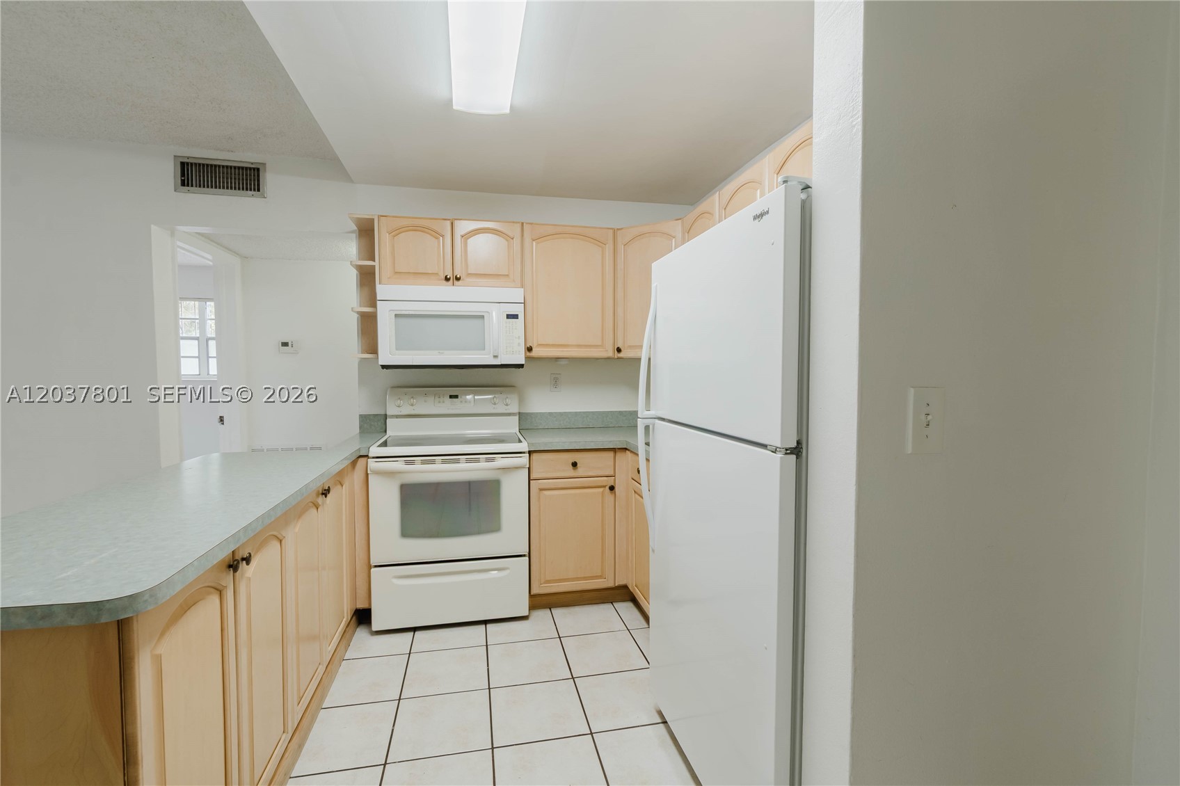 WINDSOR ESTATES CONDO NO - Residential Lease
