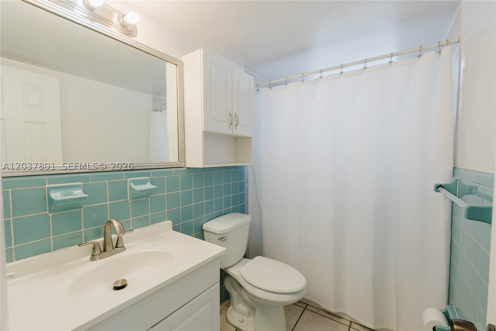 WINDSOR ESTATES CONDO NO - Residential Lease
