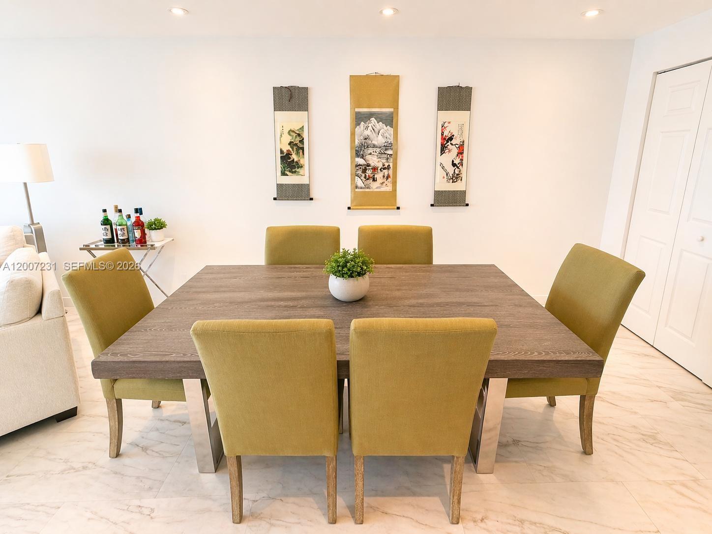 AQUASOL CONDO - Residential