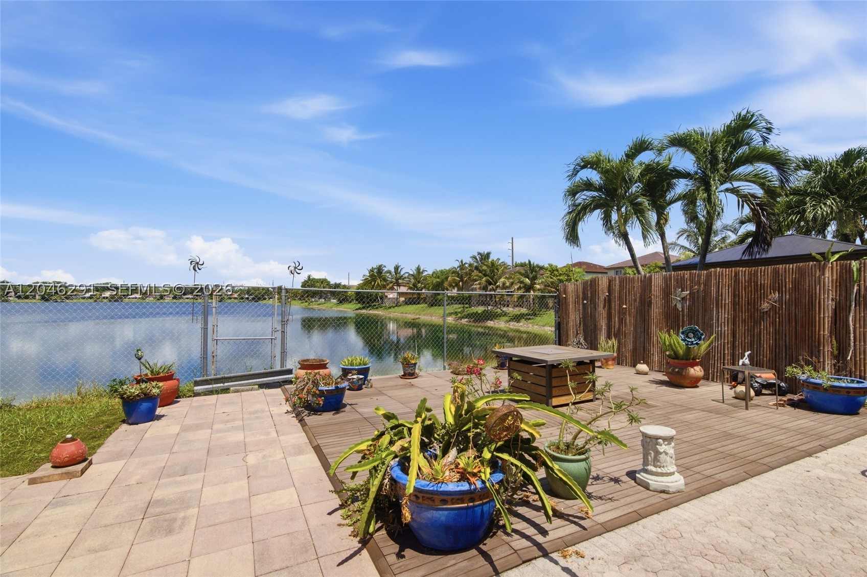 FOUR LAKES SEC 1 - Residential