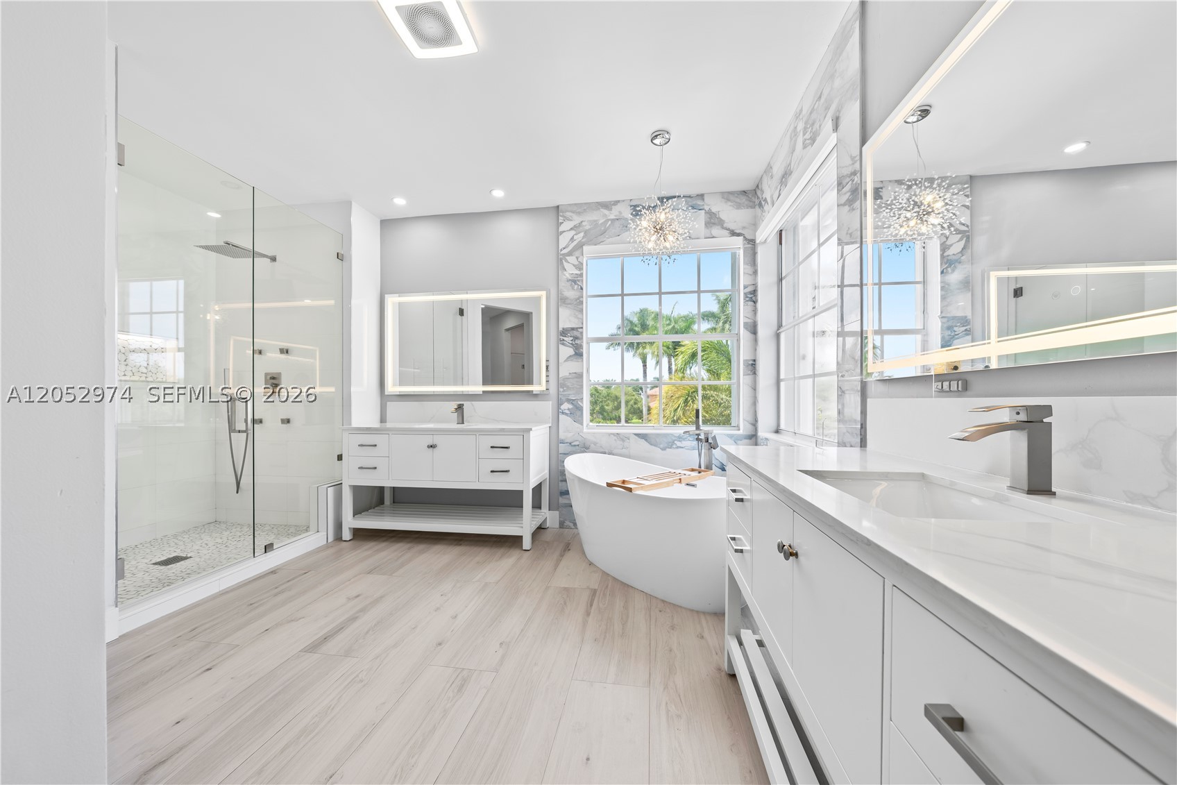 SUNSET LAKES PLAT THREE - Residential