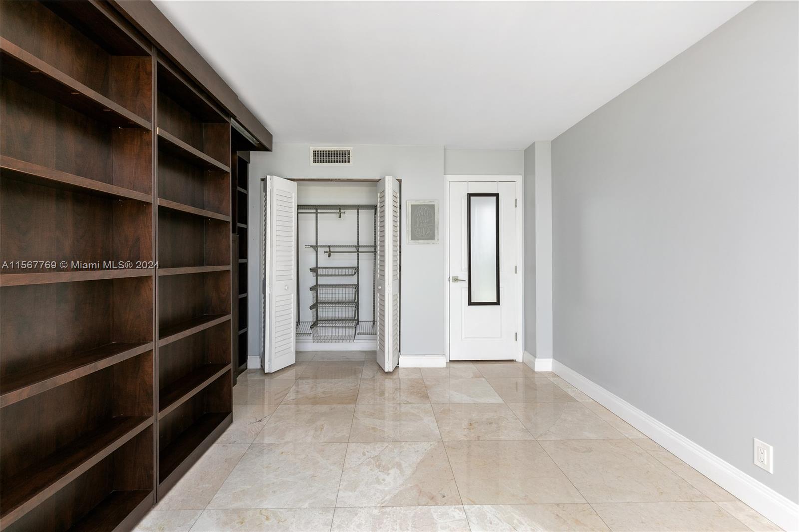 ALLINGTON TOWERS NORTH CO - Residential Lease