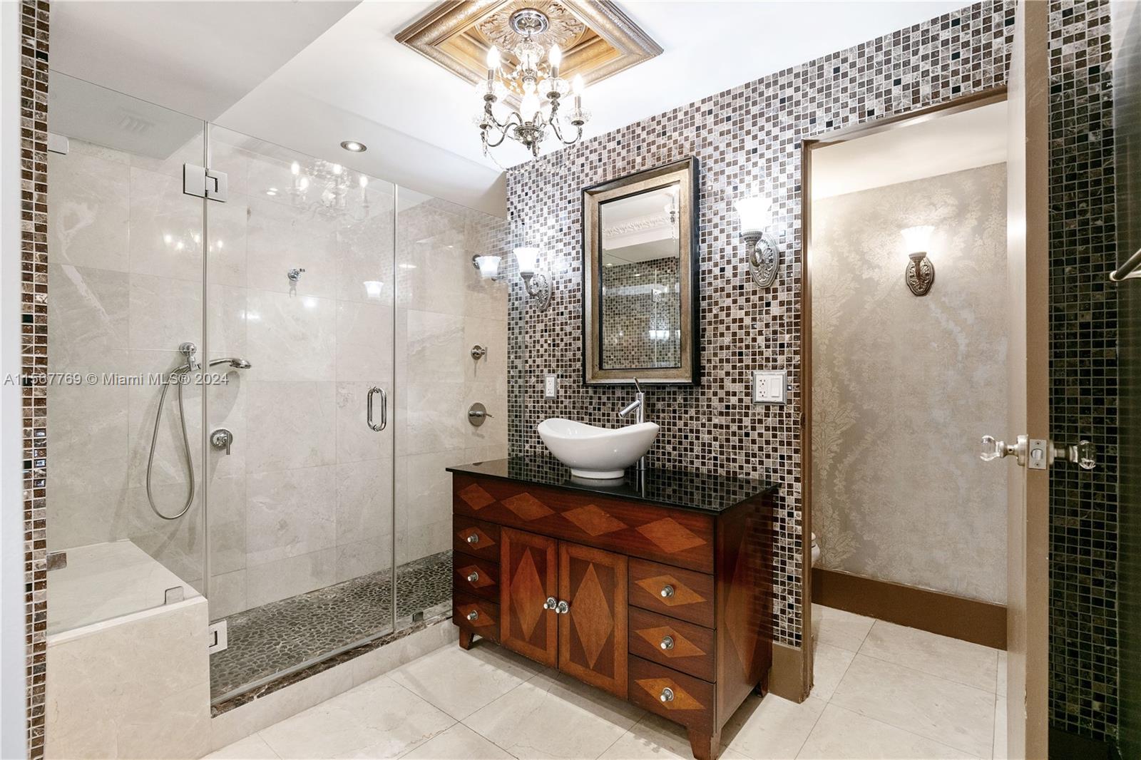 ALLINGTON TOWERS NORTH CO - Residential Lease
